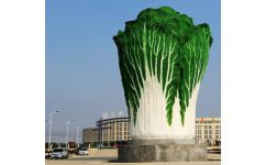 商場(chǎng)雕塑大白菜 百財(cái)聚來(lái)的藝術(shù)象征